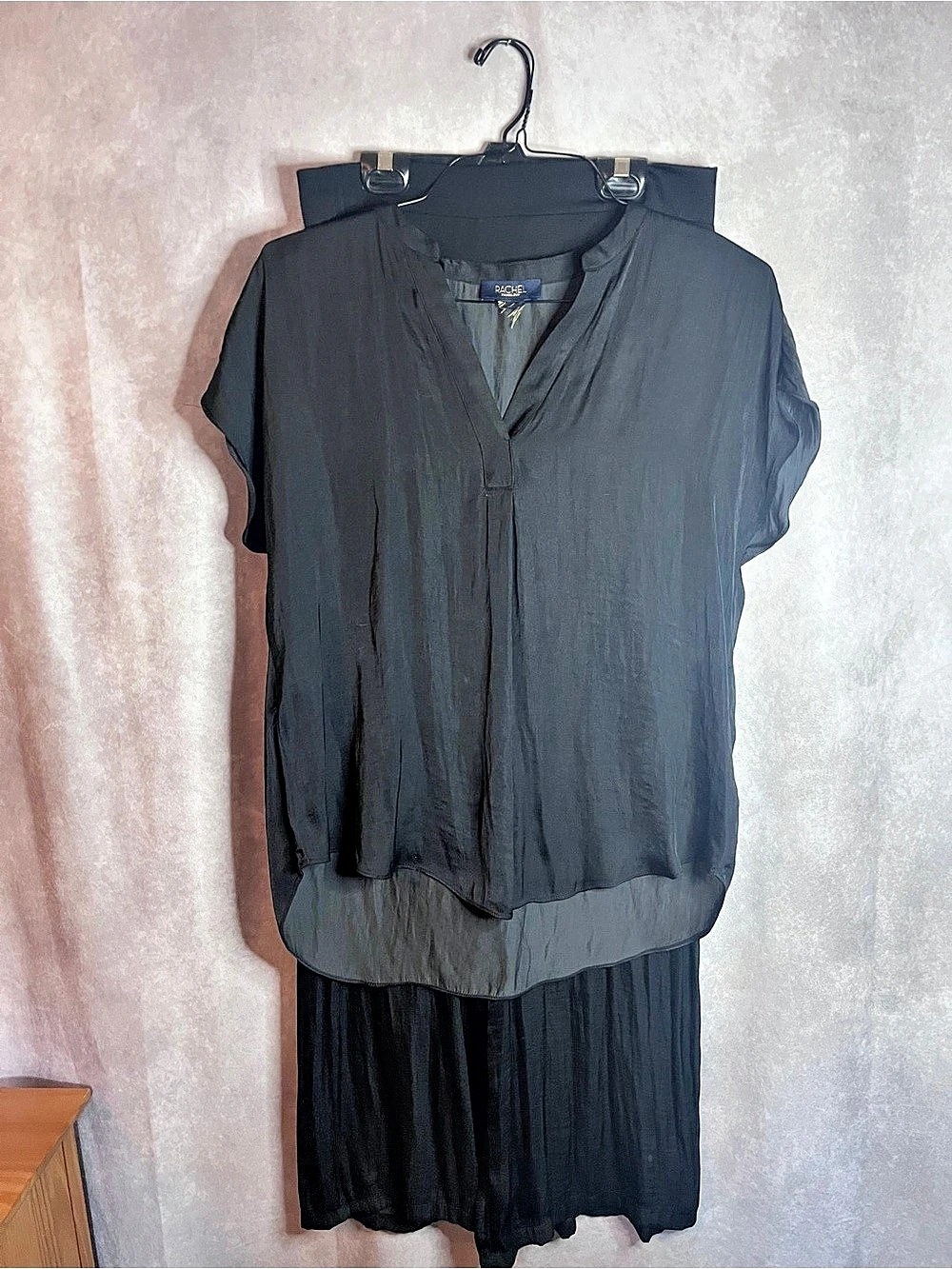 2 Piece set  Rachel Zoe Black Pleated Blouse & Wide leg pant